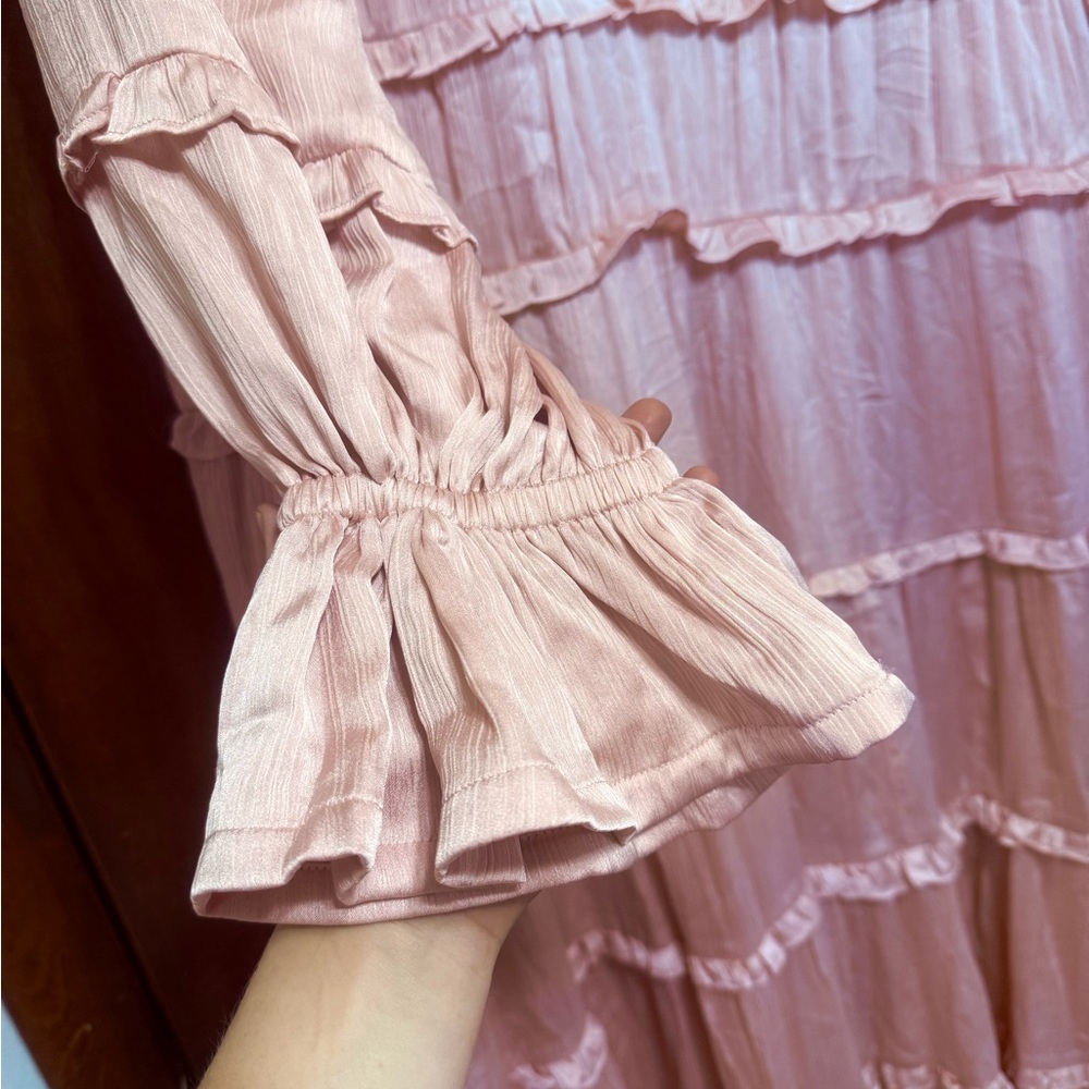 Elegant Pink Maxi Dress - Picture 4 of 4